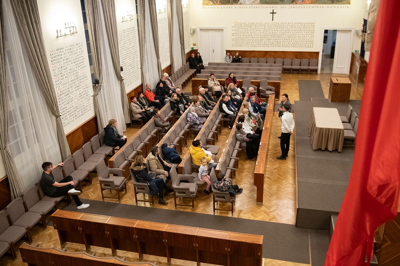 Nyitott Városháza polgármesteri vezetéssel advent harmadik hétvégéjén